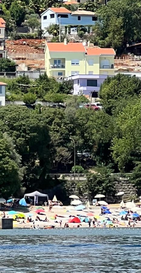 Una Lovran Εξωτερικό φωτογραφία